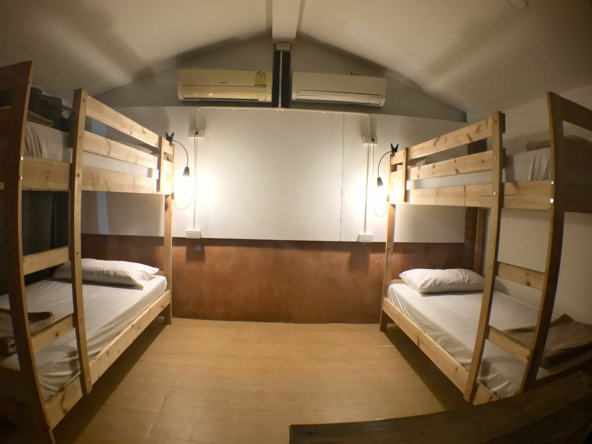 Jao Hostel & Cafe Chiang Mai Zewnętrze zdjęcie
